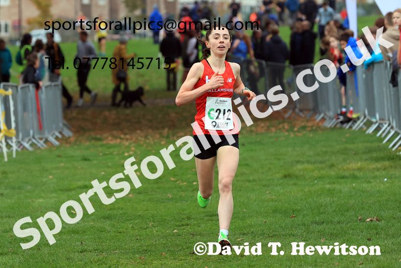 Senior Womens relay, 2025 Northern Cross Country Relays, Graves Park, Sheffield. Photo: David T. Hewitson/Sports for All Pics
